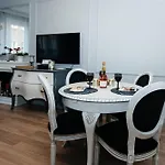 Maya's 70 - Garncarska Street *