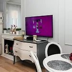 Maya's 70 - Garncarska Street Appartement