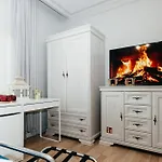 Maya's 70 - Garncarska Street * Gdańsk