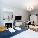 Maya's 70 - Garncarska Street *