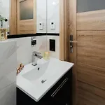 Maya's 70 - Garncarska Street Appartement *