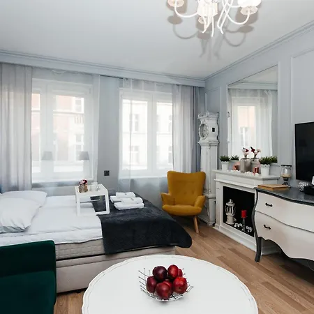 Maya's Flats & 70 - Garncarska Street شقة *