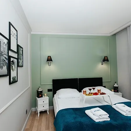 شقة Maya's Flats & 70 - Garncarska Street *