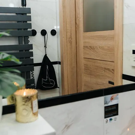 Maya's Flats & 70 - Garncarska Street شقة غدانسك