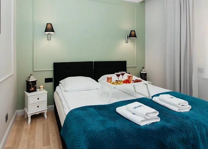 Maya's Flats & 70 - Garncarska Street *