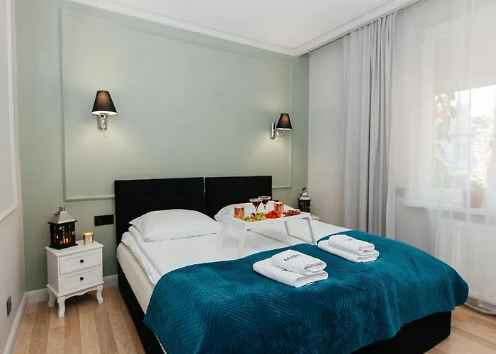 Maya's Flats & 70 - Garncarska Street Apartment *