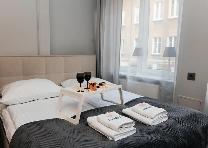 Maya's Flats & 70 - Garncarska Street Apartment *