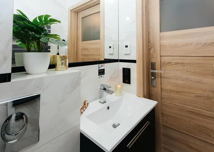 Apartment Maya's Flats & 70 - Garncarska Street *