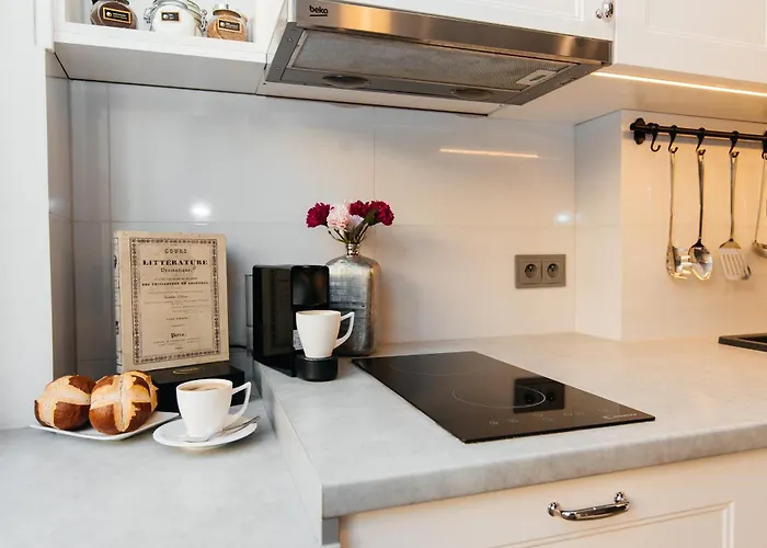 Maya's Flats & 70 - Garncarska Street *