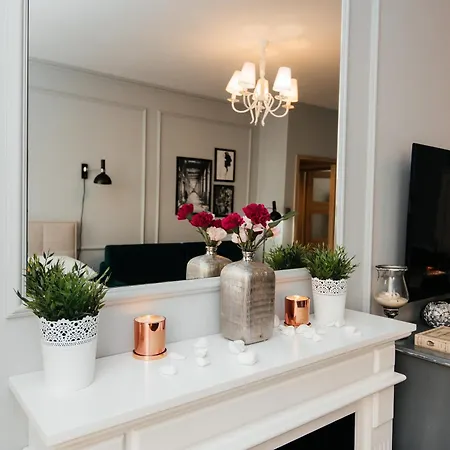 Διαμέρισμα Maya's Flats & 70 - Garncarska Street *